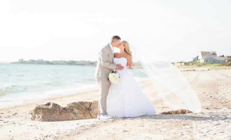 Amanda & Mikey - Romantically Rustic  — photo 27