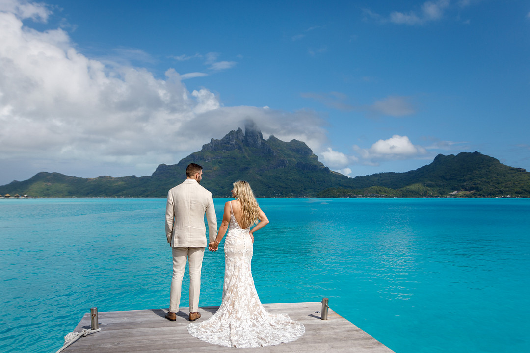 Bold and Breathtaking: Leah & David's Bora Bora Elopement at the St. Regis — photo 14