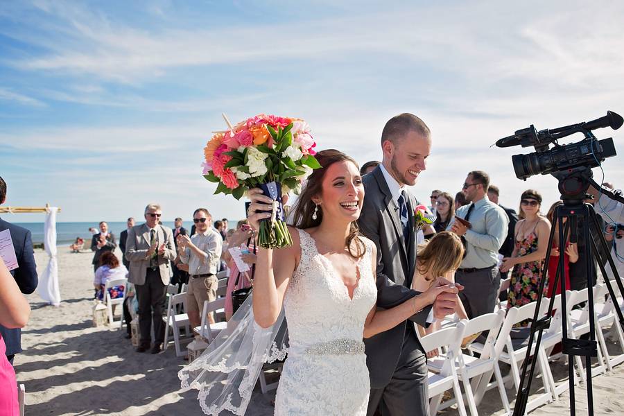 Pink and Navy Nautical Beach Wedding — photo 5