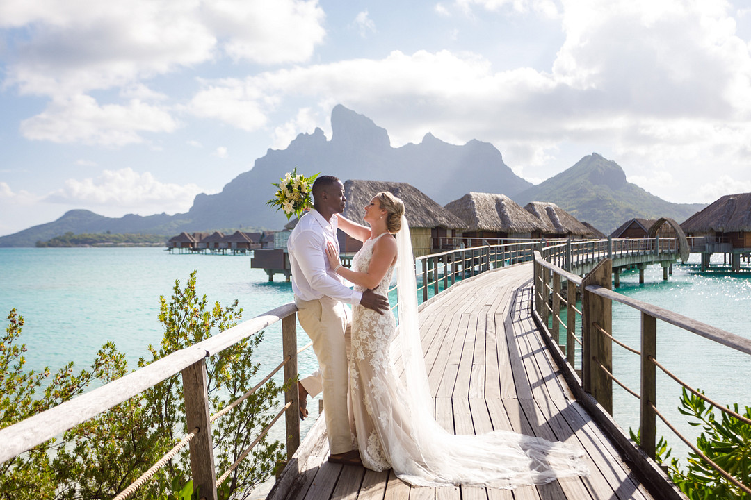 Sunset Elopement in French Polynesia